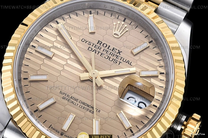 0217 RDJ0450A – DJ 36mm Jub Flt 904L YG SS P-Gold Stk VSF VS Comfortable 764